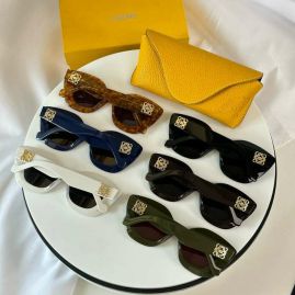 Picture of Loewe Sunglasses _SKUfw55562022fw